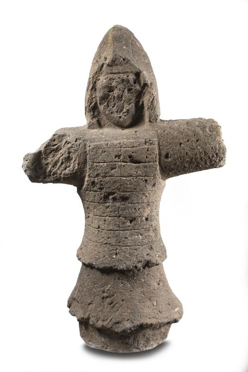 4.岩戸山古墳が世界最多！「石人・石馬（石製表飾）」／八女市ホームページ