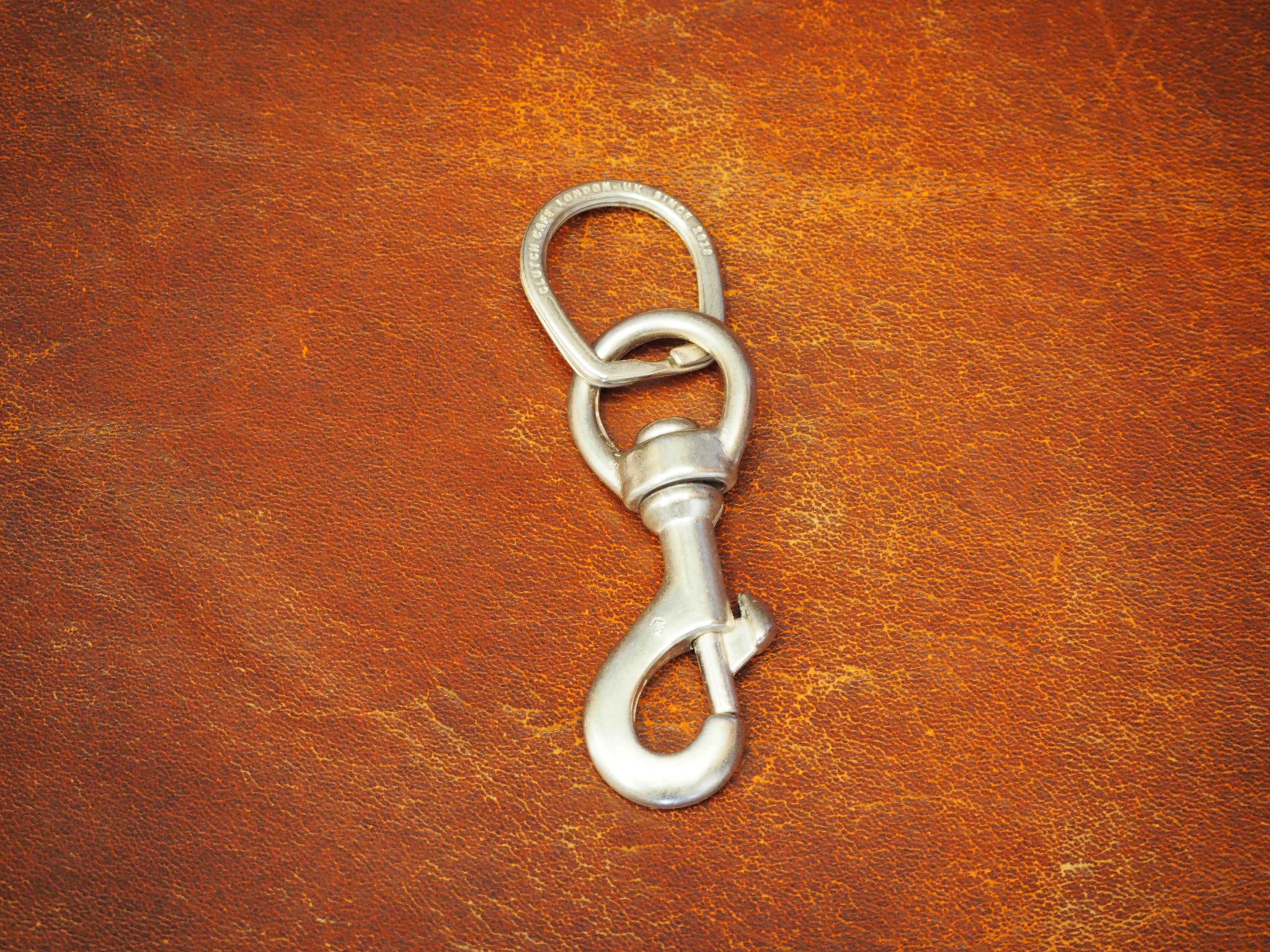 CLUTCH CAFE LONDON ホースシューキーリング シルバーニッケル