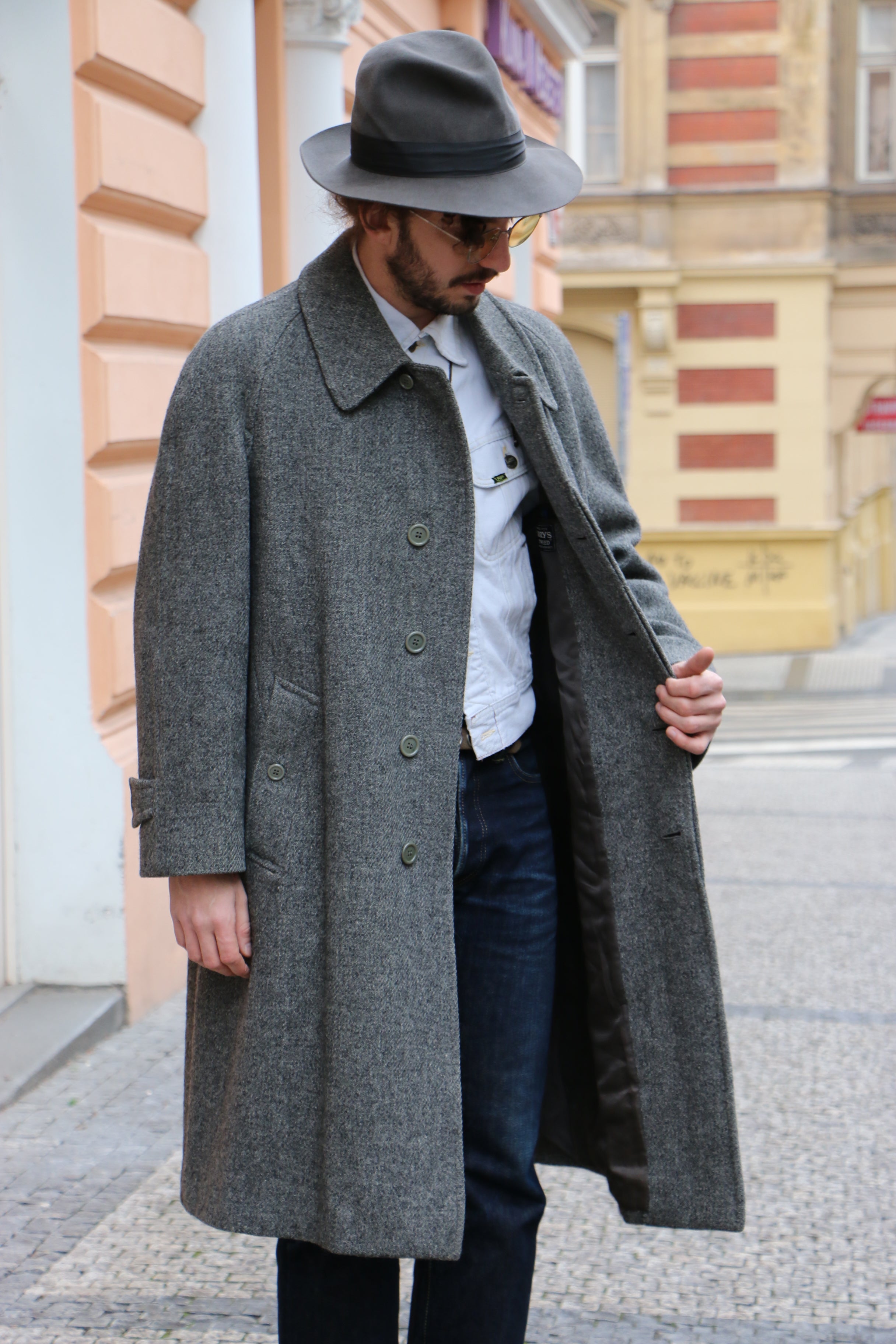 Burberrys' Harris Tweed Coat ~ Vintage Store Clochard92.com