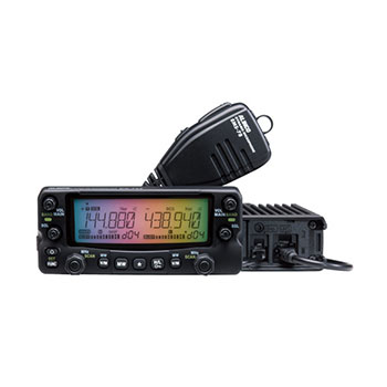 アマチュア無線機 ＞ モービル無線機 ＞ 144/430MhzトランシーバーDR-735D