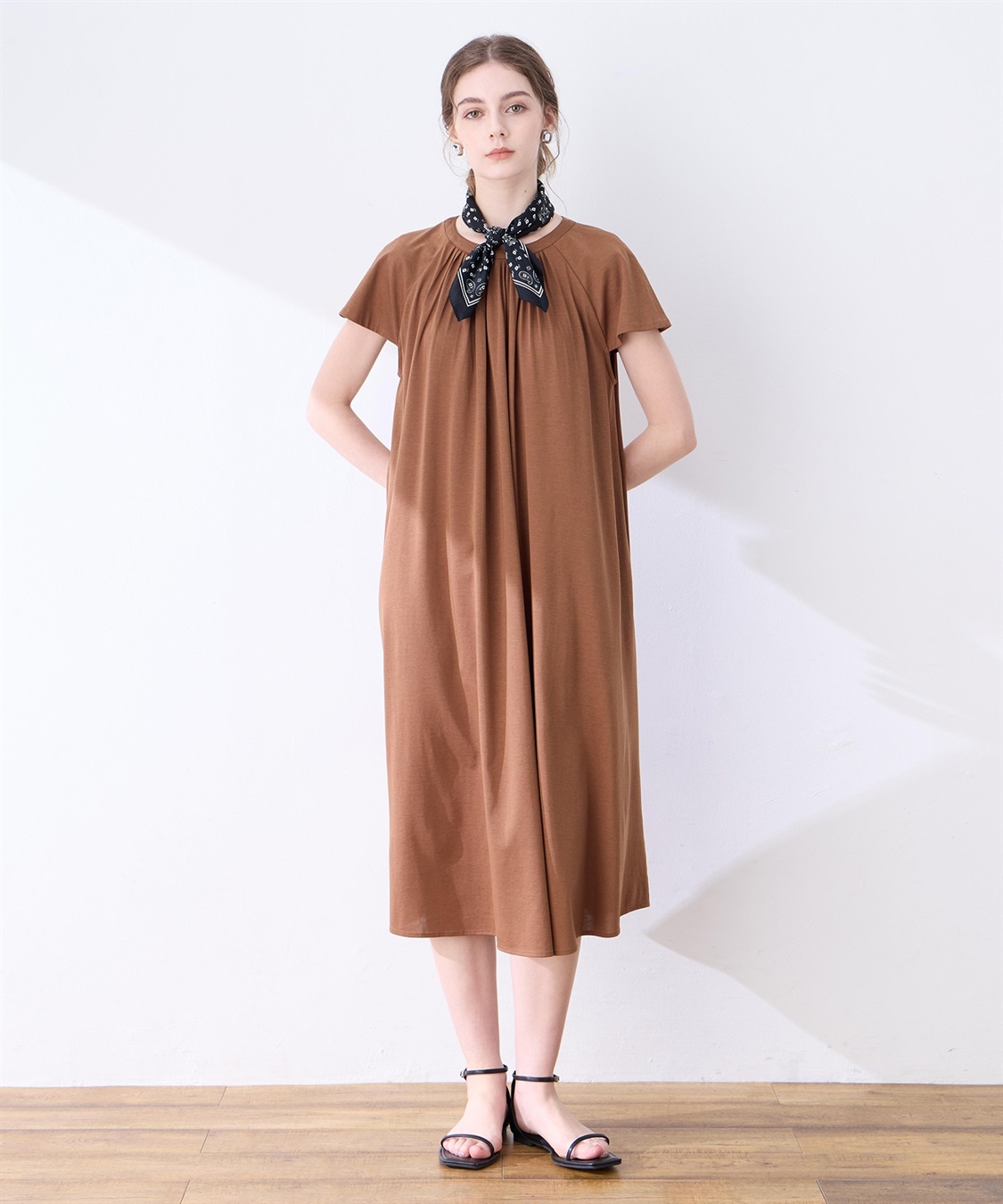 接触冷感】ピンタックワンピース LE SOUK HOLIDAY｜クロスプラス公式