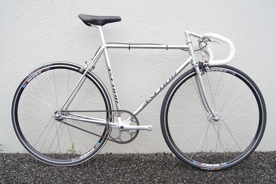 ピストバイク入荷情報】アンカー ブリヂストン NJS 他 | サイパラ