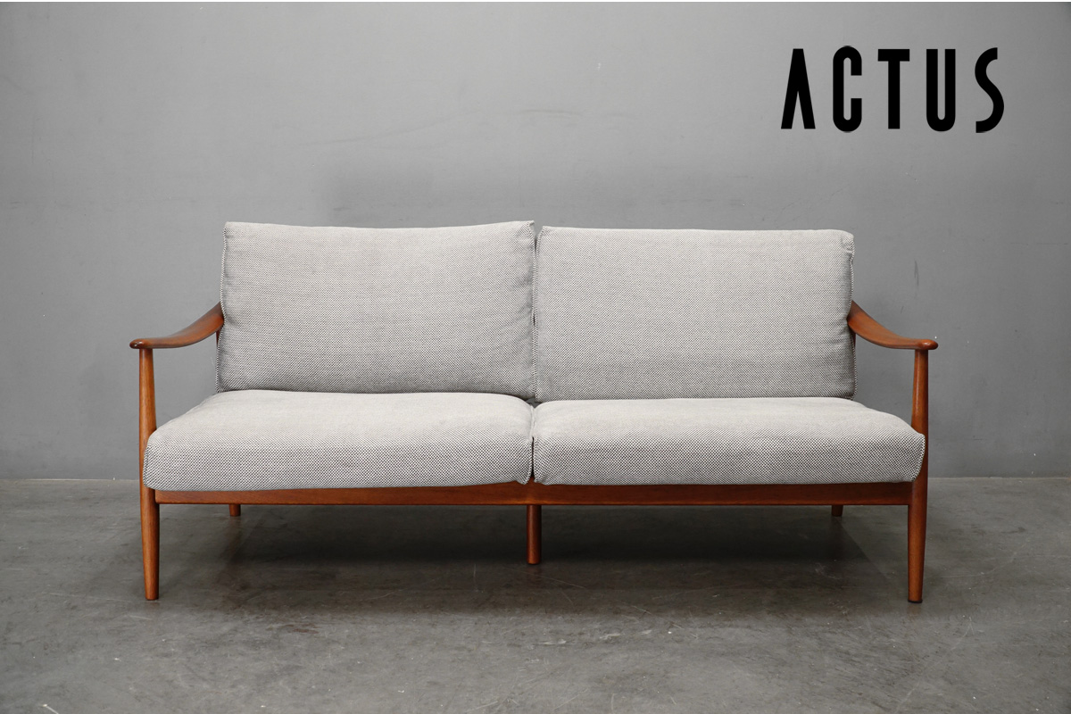 ACTUS(アクタス) ×HUKLA(フクラ) トリノフェザーカウチソファ2人掛