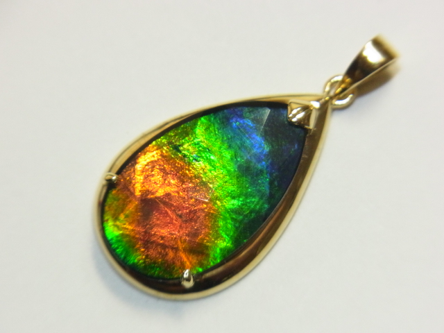 14金（14K）アンモライトペンダントトップ【アンモライト研究所】