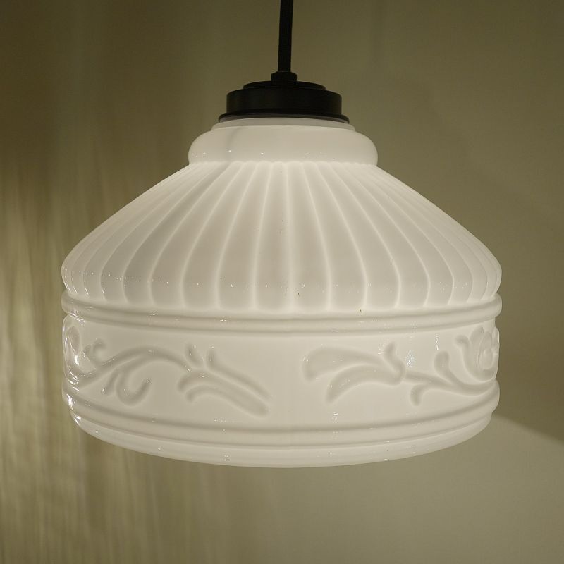 レトロペンダントライト1002 乳白 アトリエ Ansan