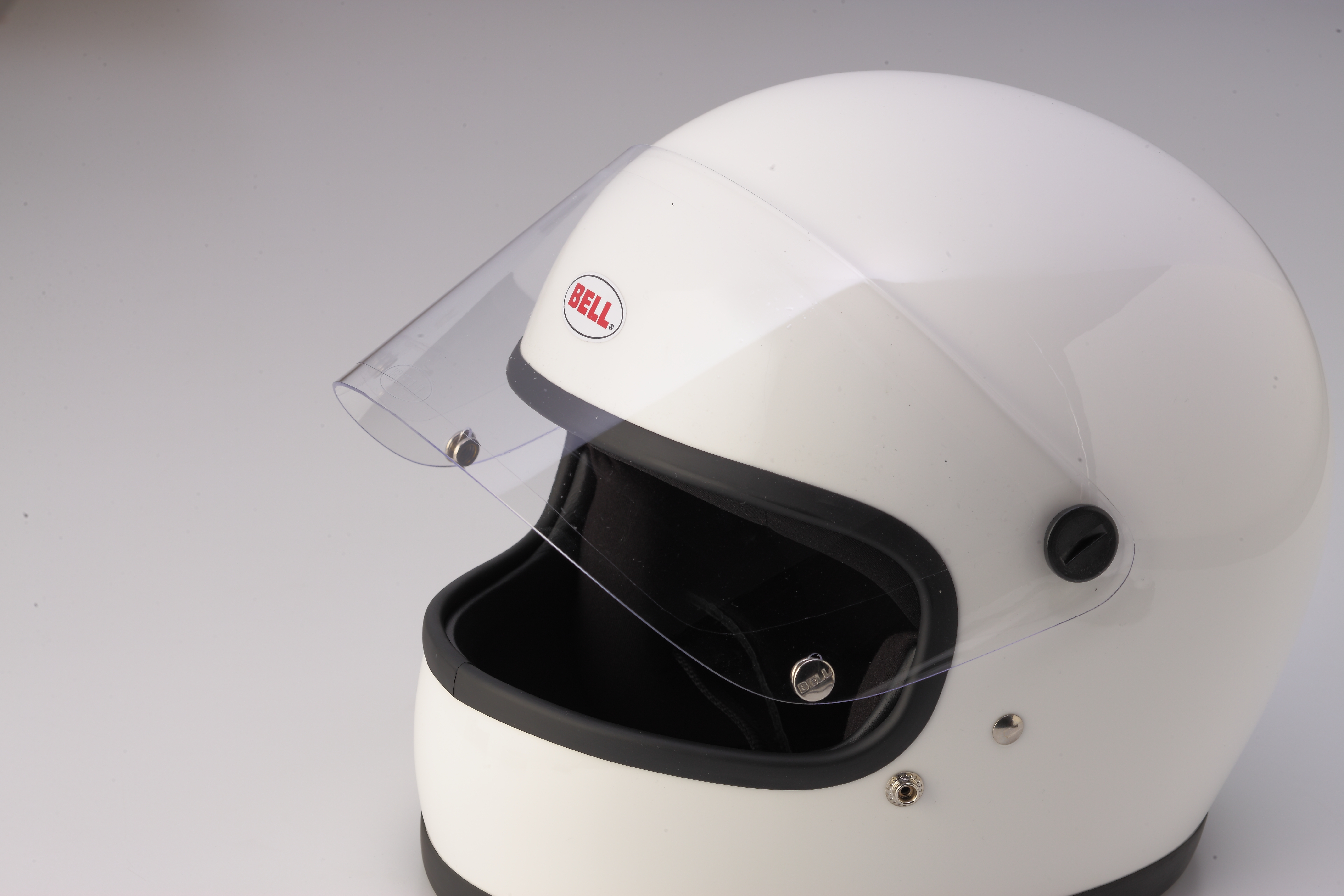 STARⅡ ソリッドホワイト Mサイズ | BELL HELMETS