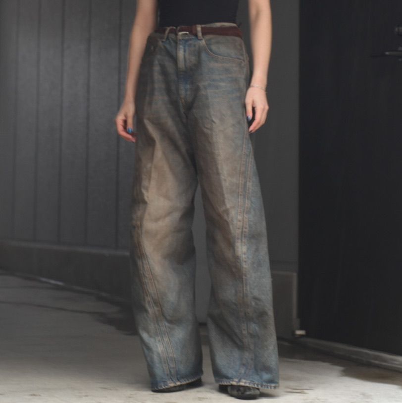 NVRFRGT - 【残りわずか】3D Twisted Wide Leg Jeans | ACRMTSM ONLINE