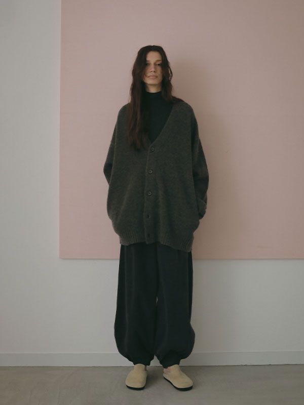 ETRE TOKYO - ミドルゲージVネックニットカーディガン (GREY) | ADDICT