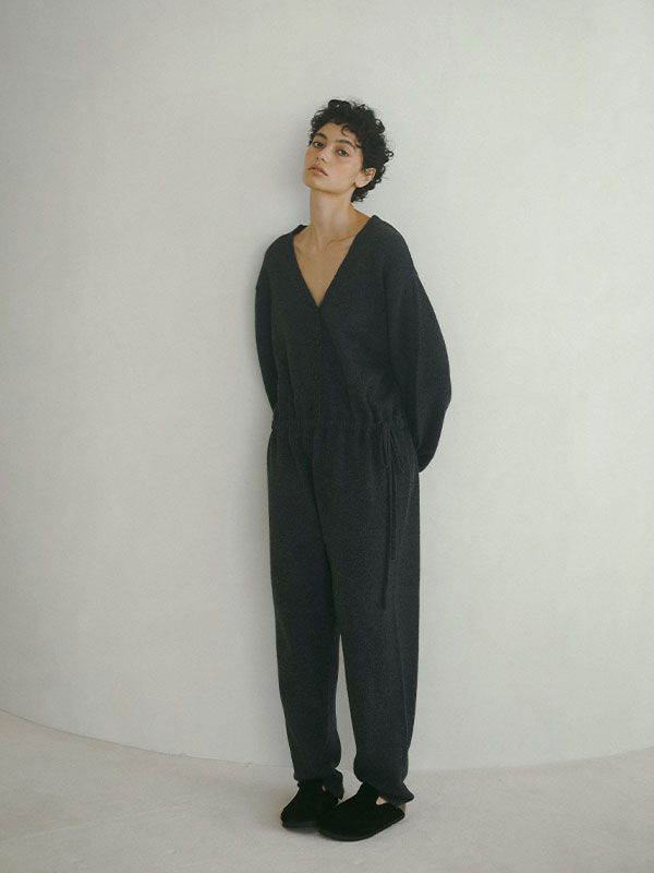 ETRE TOKYO - Vネックニットオールインワン - GREY | ADDICT WEB SHOP
