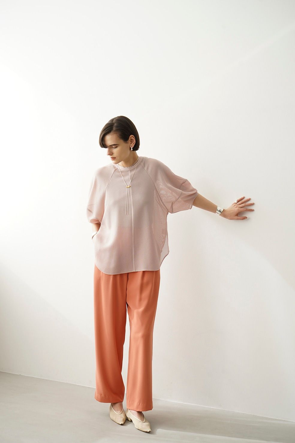 CLANE - メッシュ フォーム スリーブ ブラウス - MESH FORM SLEEVE