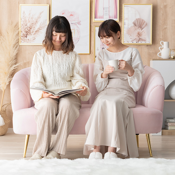 2人掛けシェルソファ ベロア調 ゴールド脚 韓国インテリア Yuffie