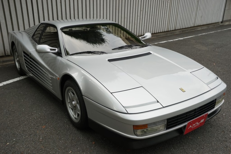 フェラーリ テスタロッサ ディーラー車（コーンズ物） センターロック