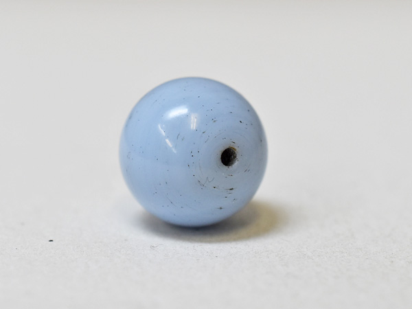 2402】江戸とんぼ玉 青みがかった乳白色のガラス小玉5,とんぼ玉
