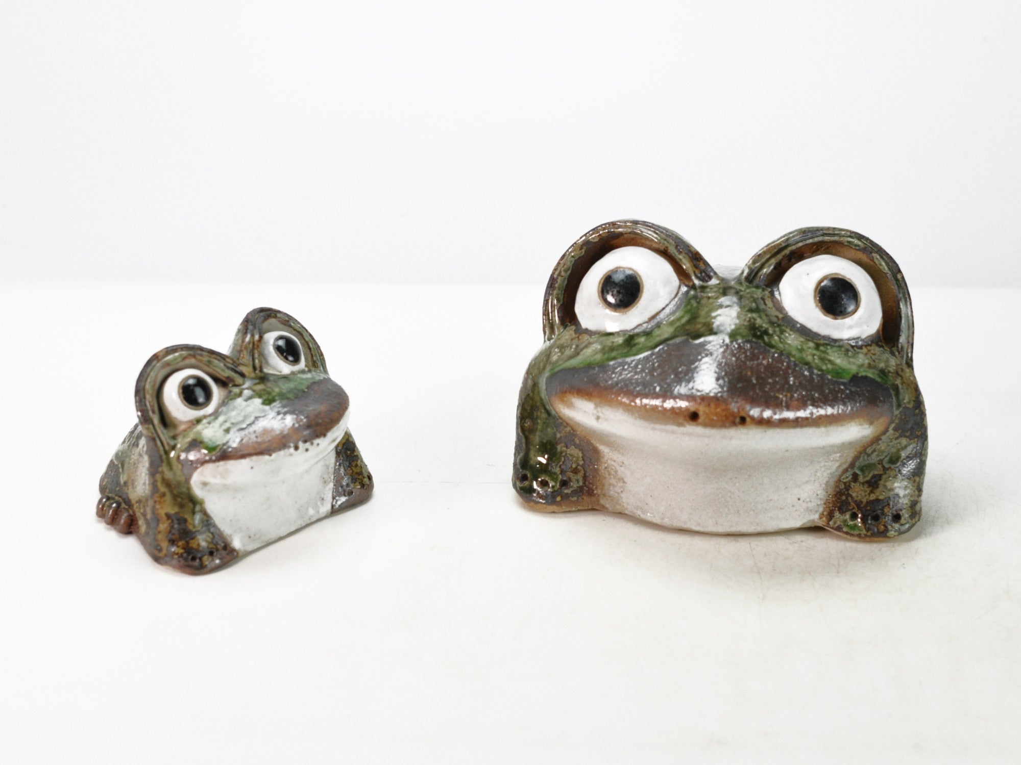 信楽焼 手作り出目笑い立ち蛙 (特大) 52cm 蛙 カエル かえる 信楽焼