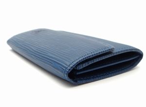 LOUIS VUITTON ルイヴィトン M63415 エピ ポルトモネ・サーンプル