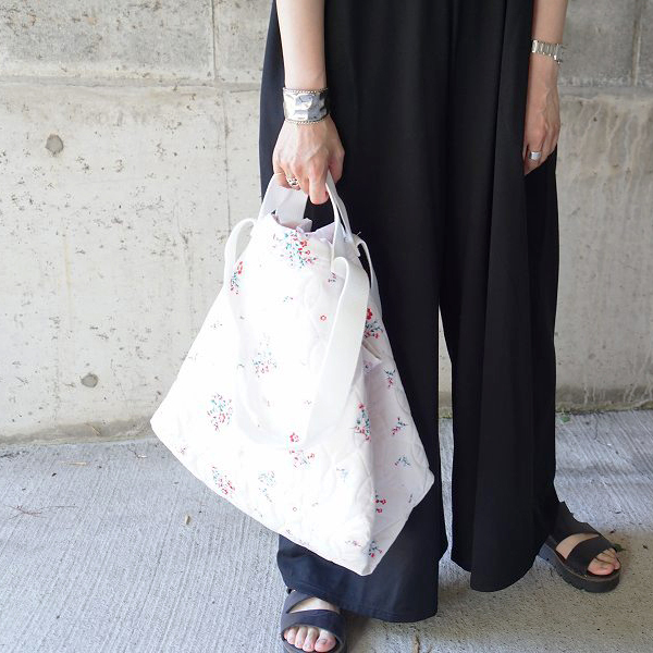 HOLIDAY FLOWER QUILTING BIG BAG ELENDEEKetc セレクトショップ｜Bay
