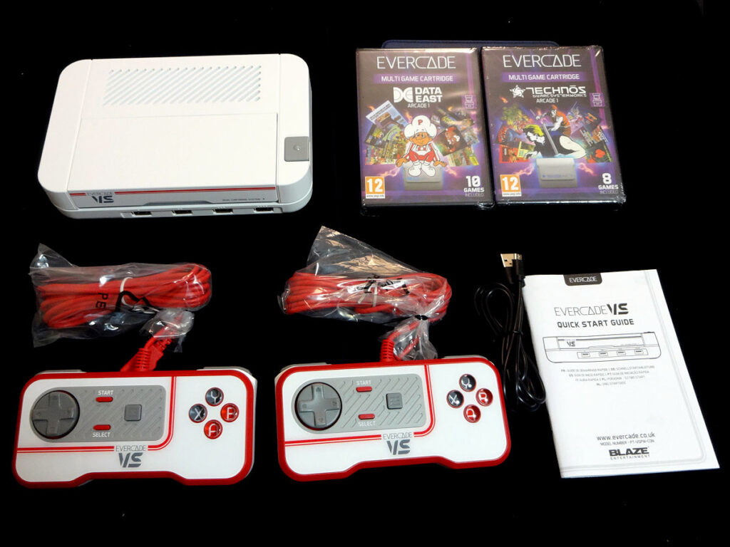 特集】欧州ゲームコンソール『Evercade VS』大解剖①｜製品紹介＆初期