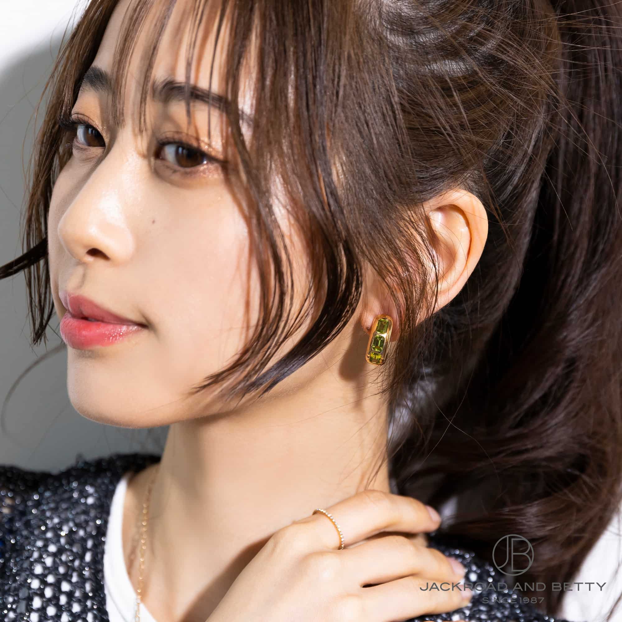 イコニカ ピアス[POC3020_O7000_000EY] Iconica Earring | ポメラート