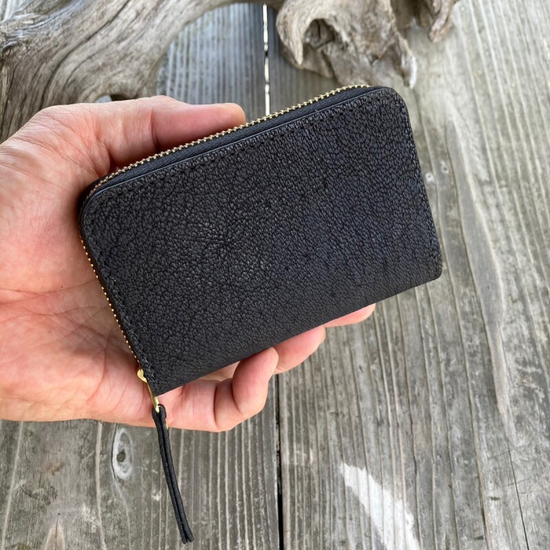 BELL'S SQUARE（ベルズスクエア） …【ツキノワグマ革】ポケットに