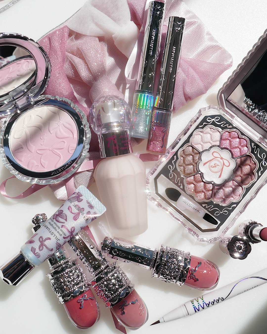 ジルスチュアート×クリスマスコフレ2025】発売日＆予約日は