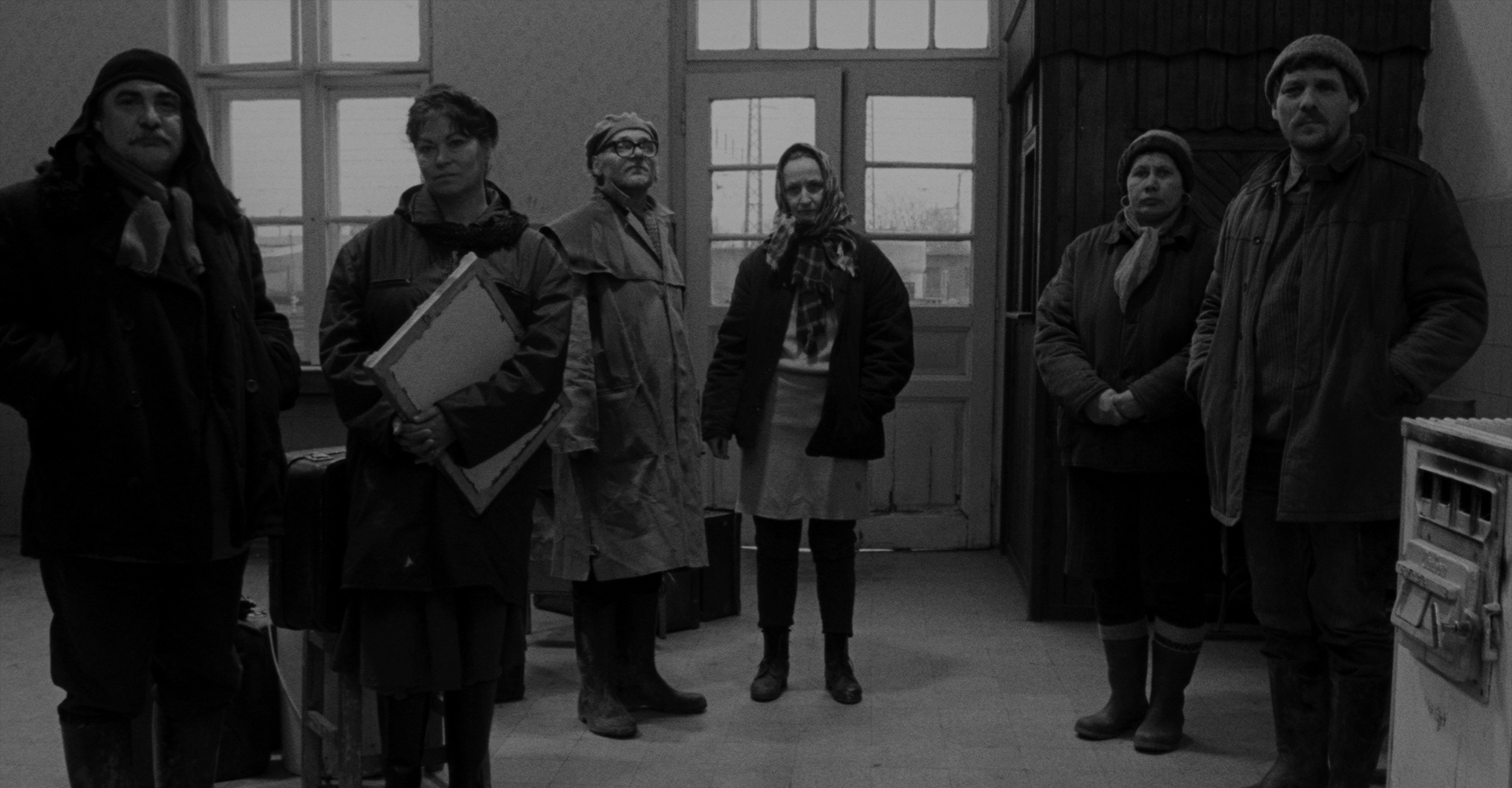 映画『サタンタンゴ』公式サイト