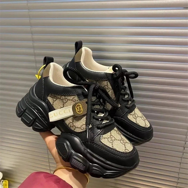 グッチ 厚ダッドスニーカー メンズ Gucci 厚底スニーカー ランニング