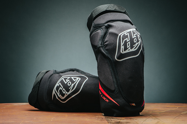 TroyLeeDesigns トロイリーデザインズ [ RAID KNEE GUARD ニー ガード