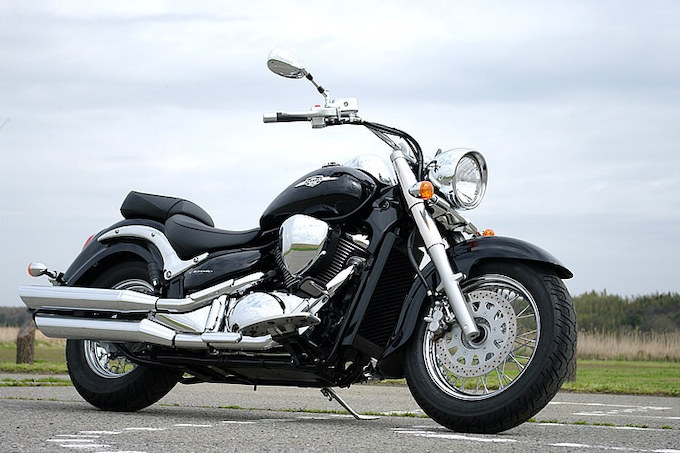 最新モデル試乗速報 スズキ イントルーダークラシック400 フォトTOPICS