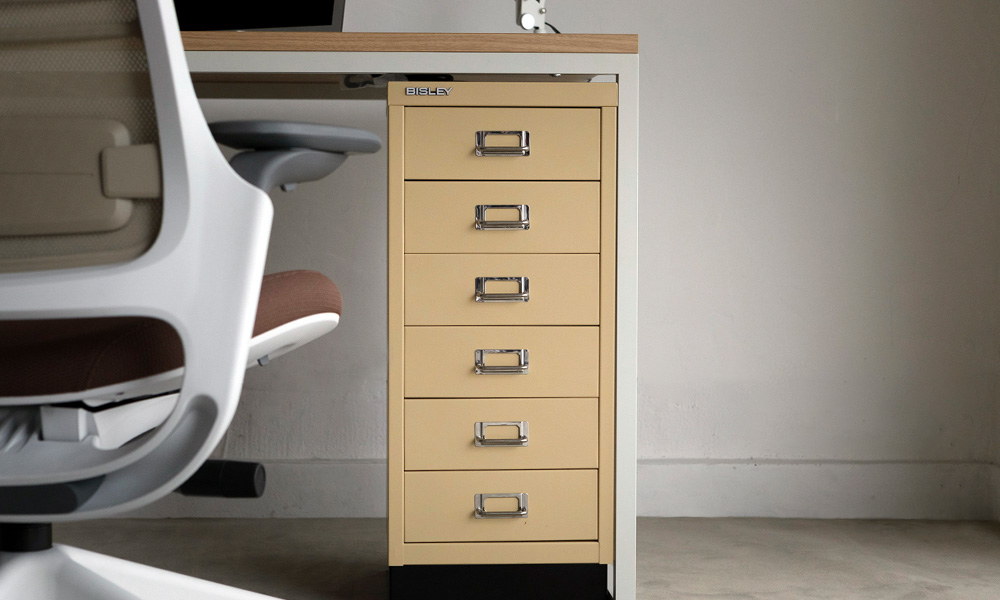 29/6 - ビスレー A4 キャビネット 引き出し6段 （リモートワーク