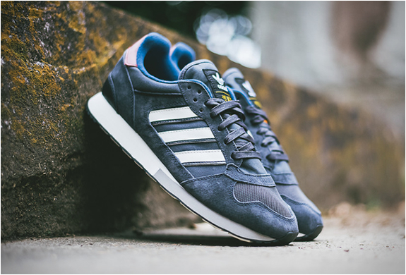 adidas-x-barbour-zx-555-9.jpg