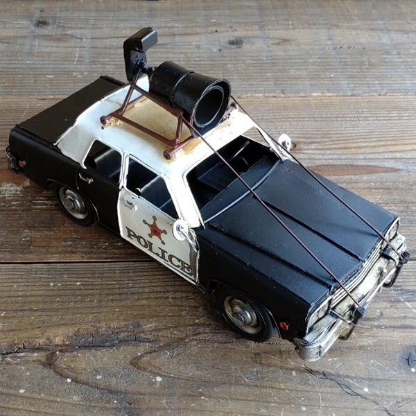 ブリキの車 ポリスカー70's(パトカー)(Mサイズ)【取り寄せ品／納期1