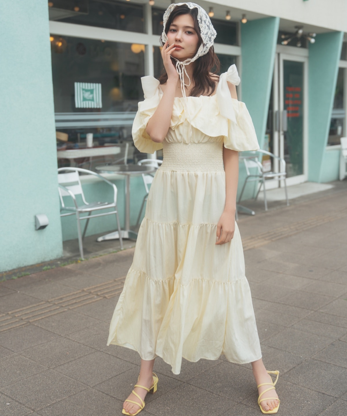 ショルダーリボンオフショルワンピース