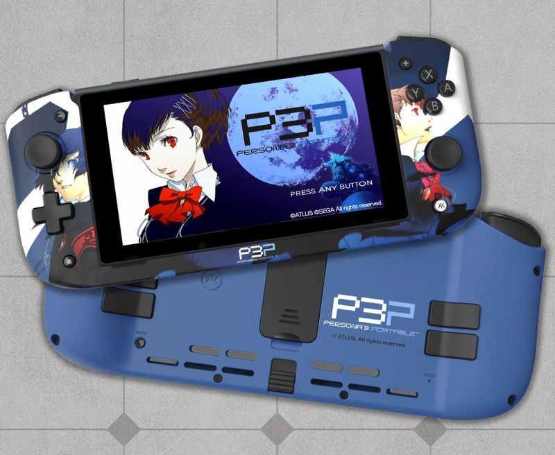 Nintendo Switch本体をドッキングするコントローラ「Nitro Deck」