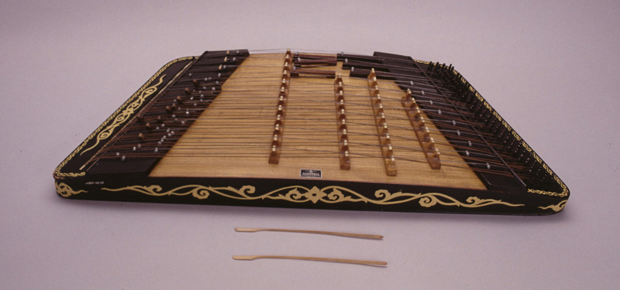 アジアの楽器図鑑