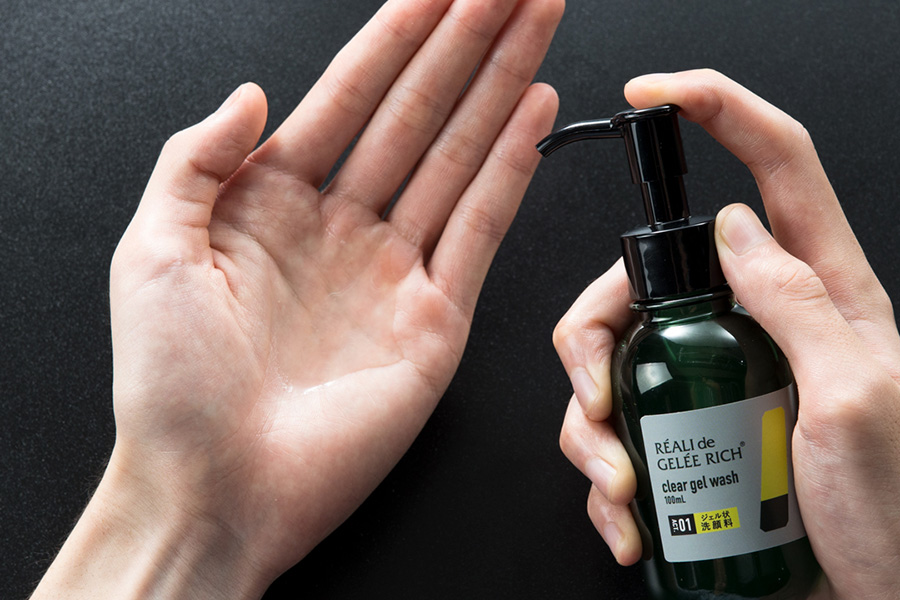 ジェル状洗顔料｜製品一覧 ｜製薬会社独自のアプローチで男性の肌環境