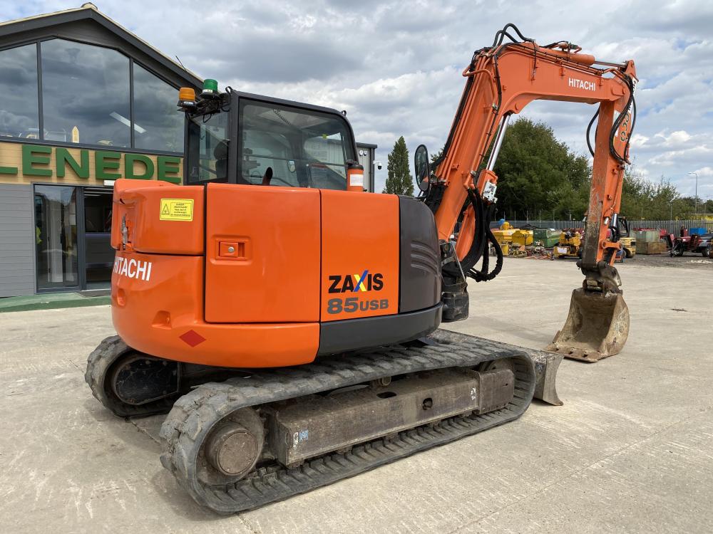 HITACHI ZX85USB-5A - Gleneden