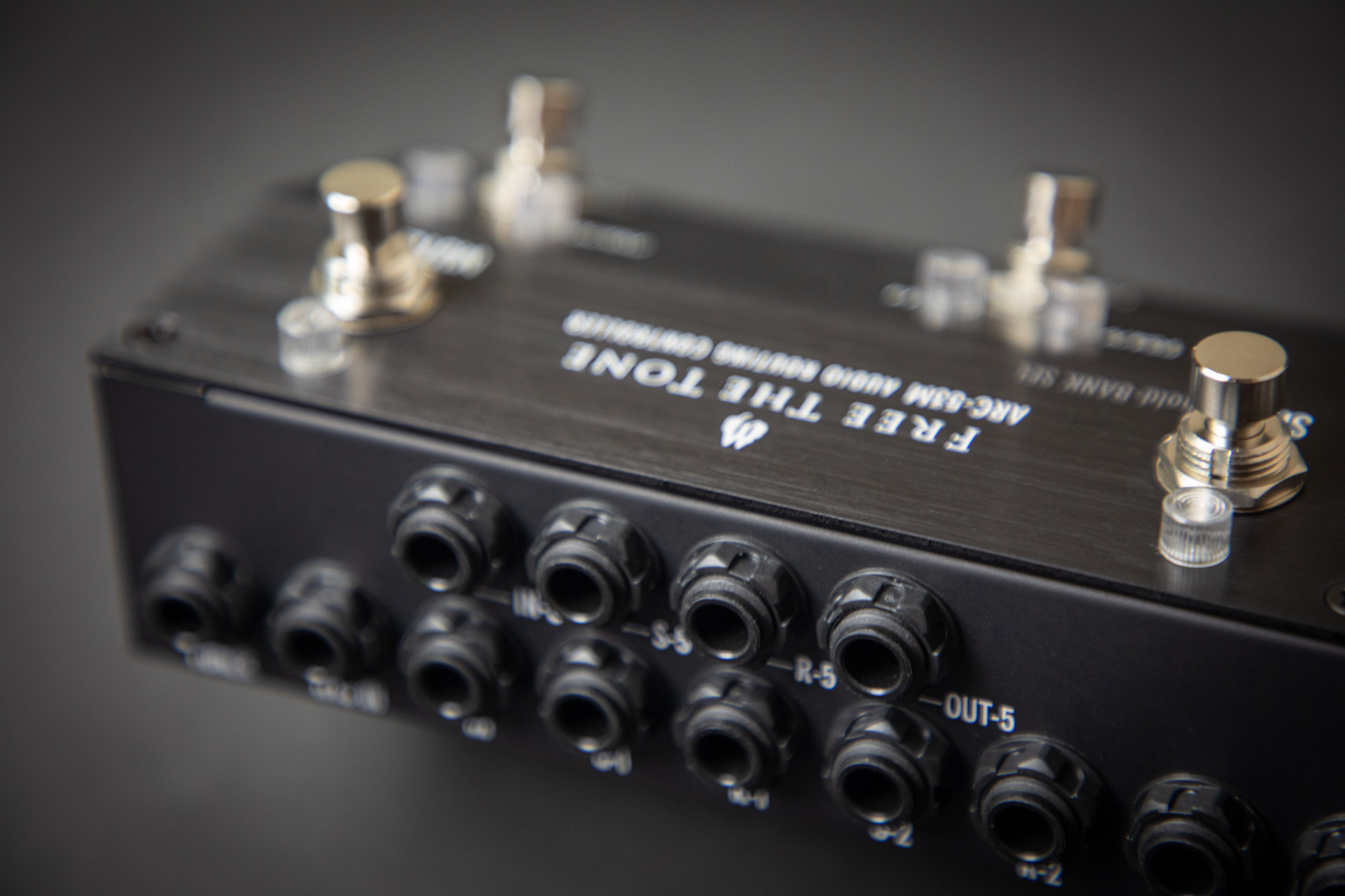Free The Tone ARC-53M Audio Routing Controller – Guitars Rebellion
