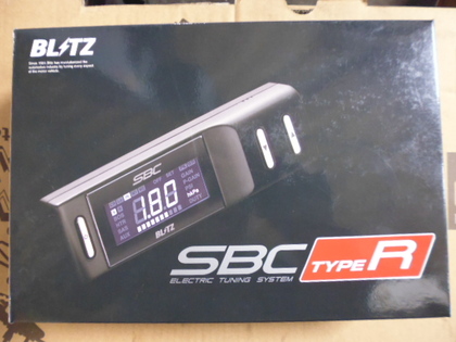 スープラJZA80にブーストコントローラー「ブリッツSBCタイプR」取付