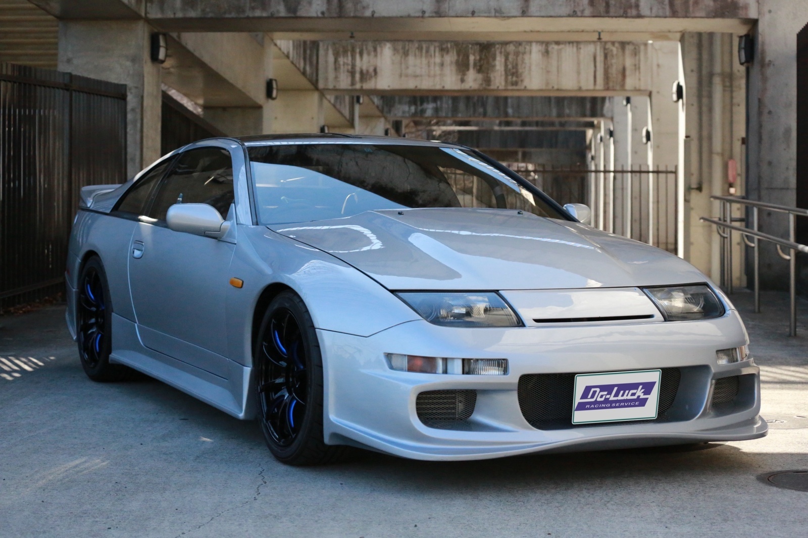 フロントバンパー T3