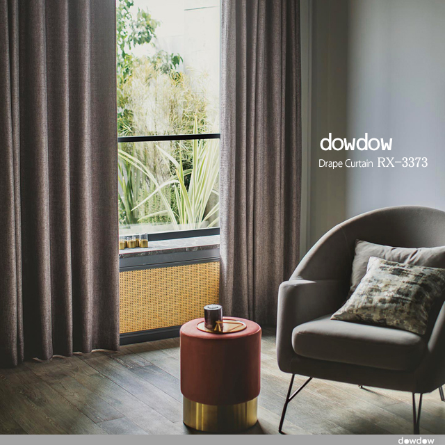 イタリアン モダン】ラグジュアリーな無地の遮光カーテン【RX-3373