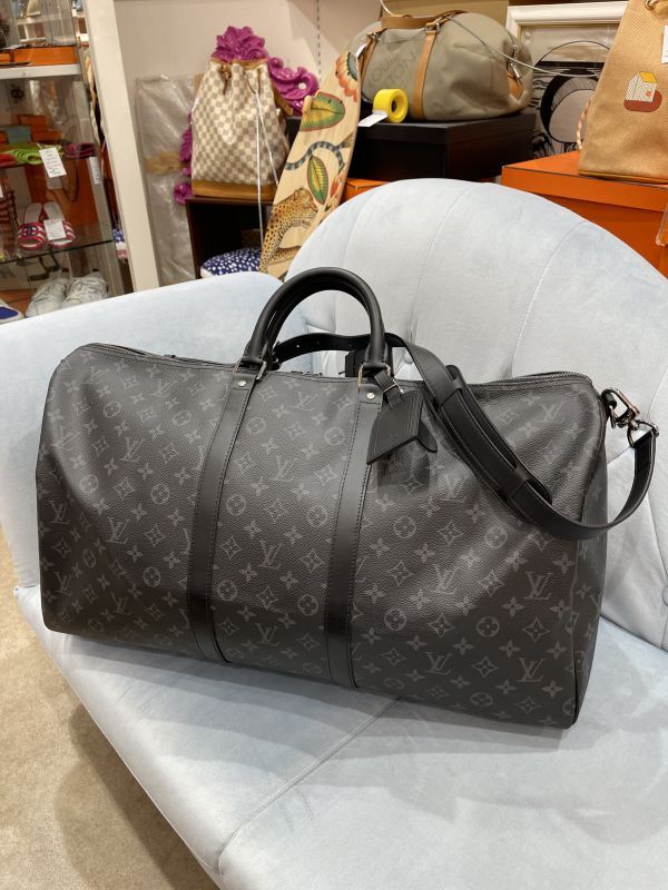 新品同様品】LOUIS VUITTON ルイ・ヴィトン M40605 キーポル バンド