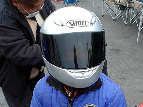 キッズ専用ヘルメット”SHOEI X-KIDS”誕生 | 加藤大治郎公式Website