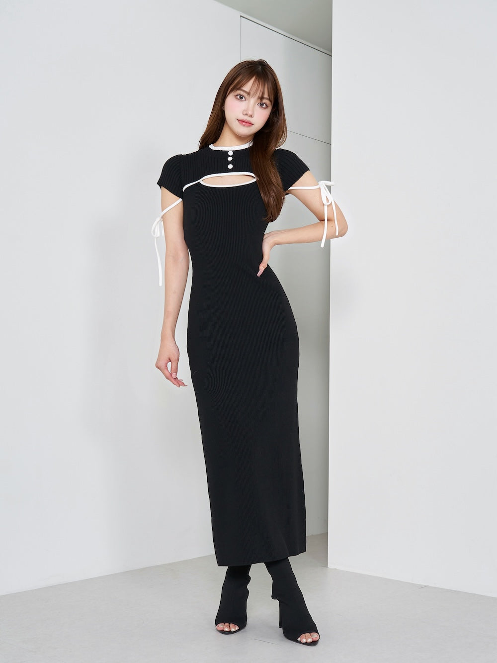 パイピングリボンデザインニットロングワンピース – Darich (ダーリッチ)