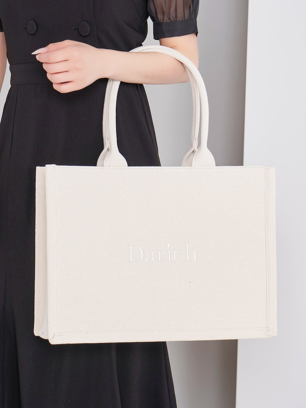 ロゴトートバッグ – Darich (ダーリッチ)