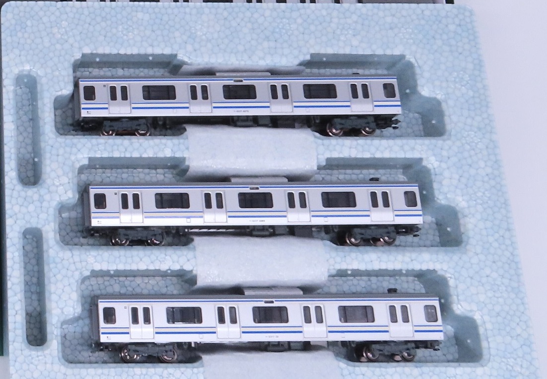 KATO鉄道模型オンラインショッピング E217系 横須賀・総武快速線 3両