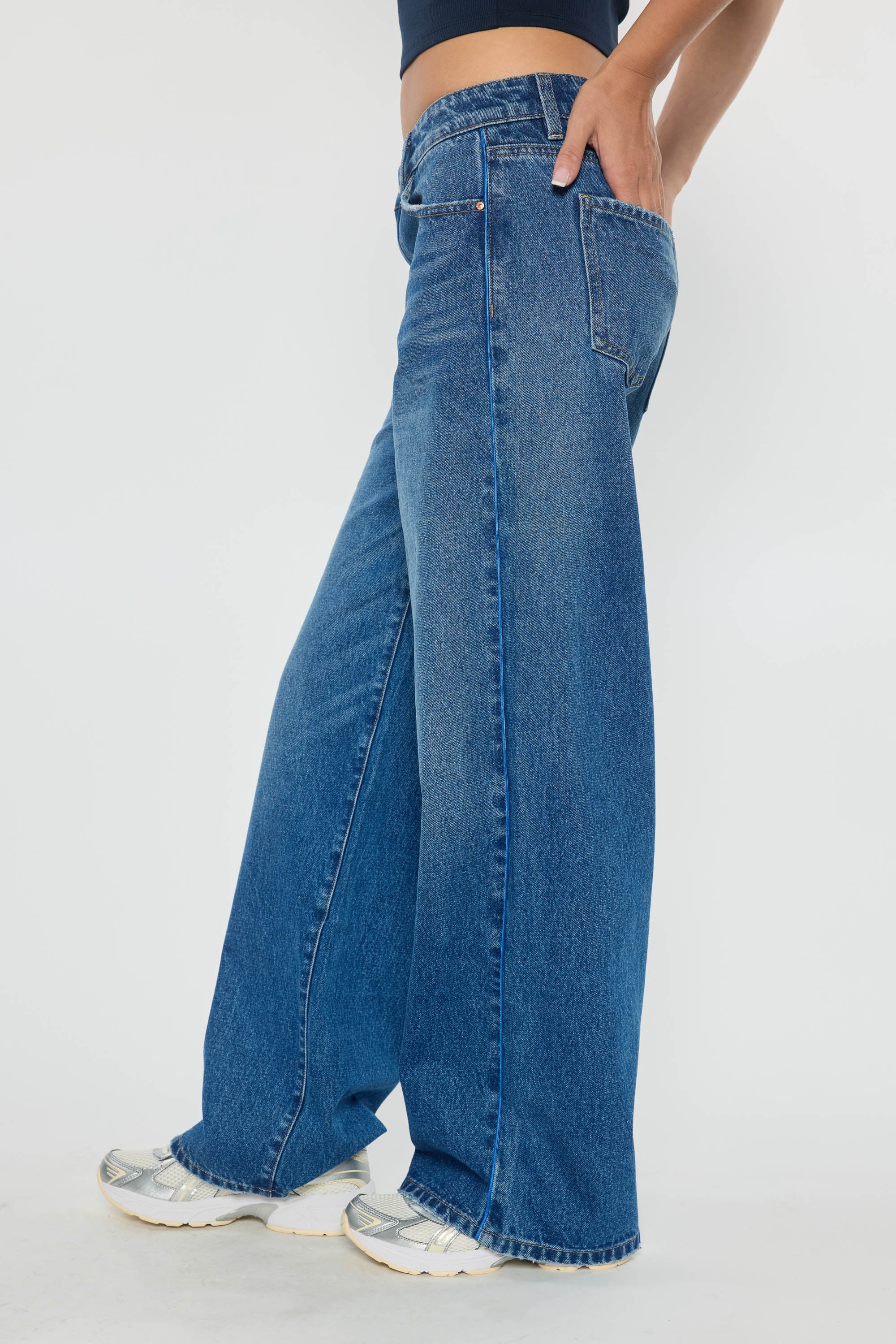 Shop Low Waist Baggy Wide with Side Piping Detail – Shop ENJEAN