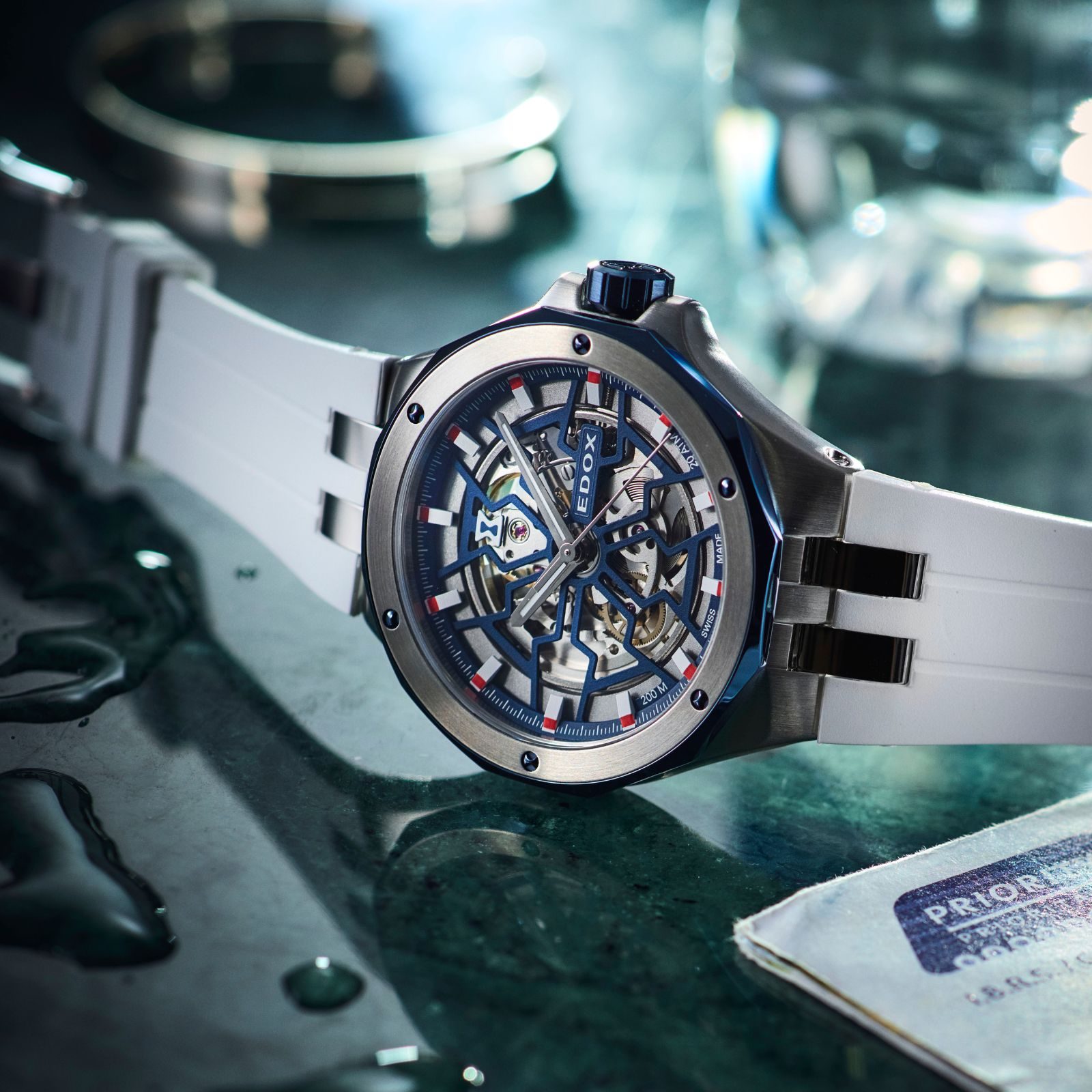 デルフィン メカノ オートマティック 3月15(水)に新色発売 | EDOX日本