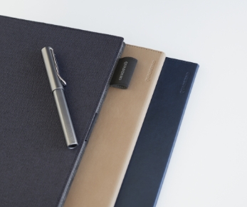 電子ペーパー 「クアデルノ」【公式サイト】