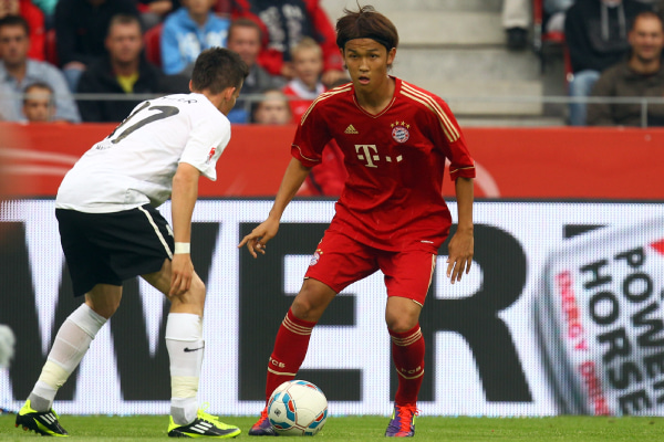 リスクが高い？ 10代で欧州移籍した日本人選手6人。その後どうなった