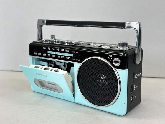 TOSHIBA TRK-2000 ラジオ・カセットプレーヤー TOSHIBA TRK-2000